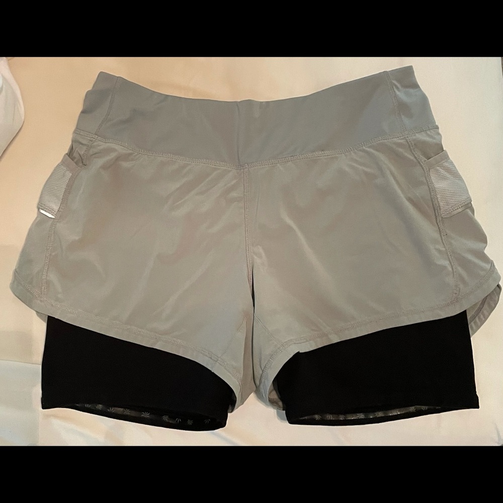 Athleta Ready Set 6” 2 in 1 Shorts